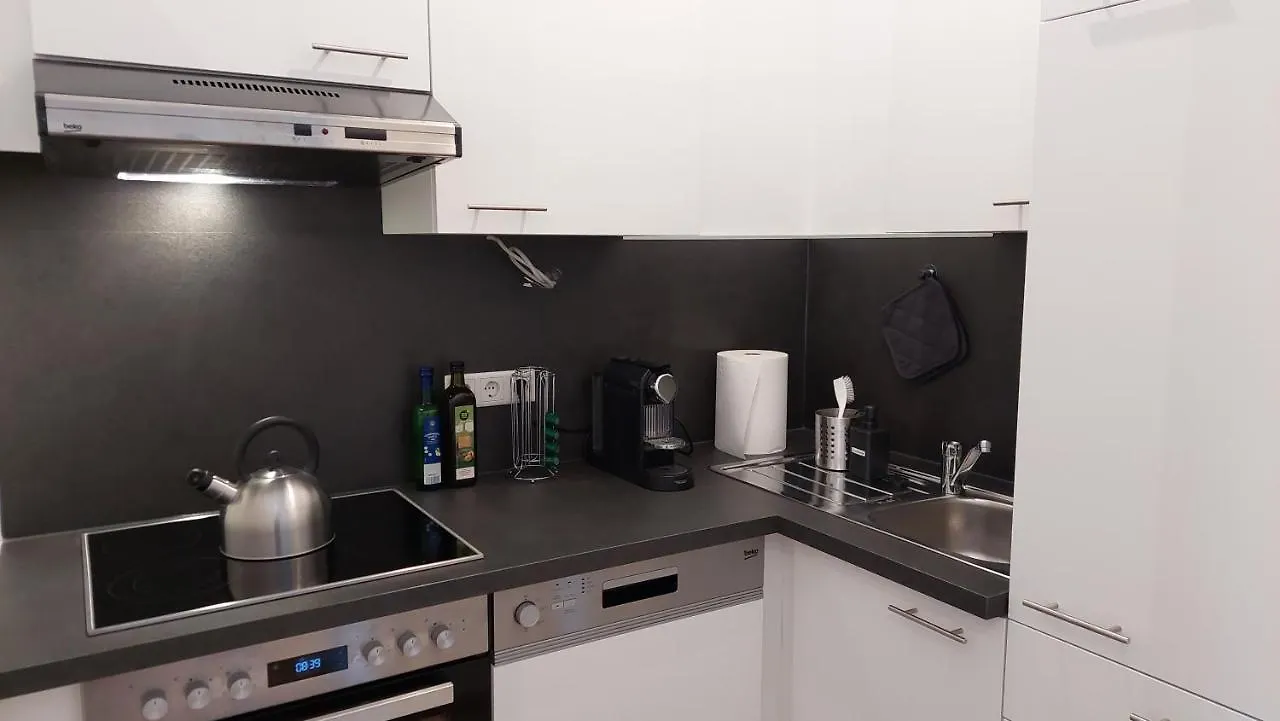 Homelystay Graz - Downtown App Апартаменты