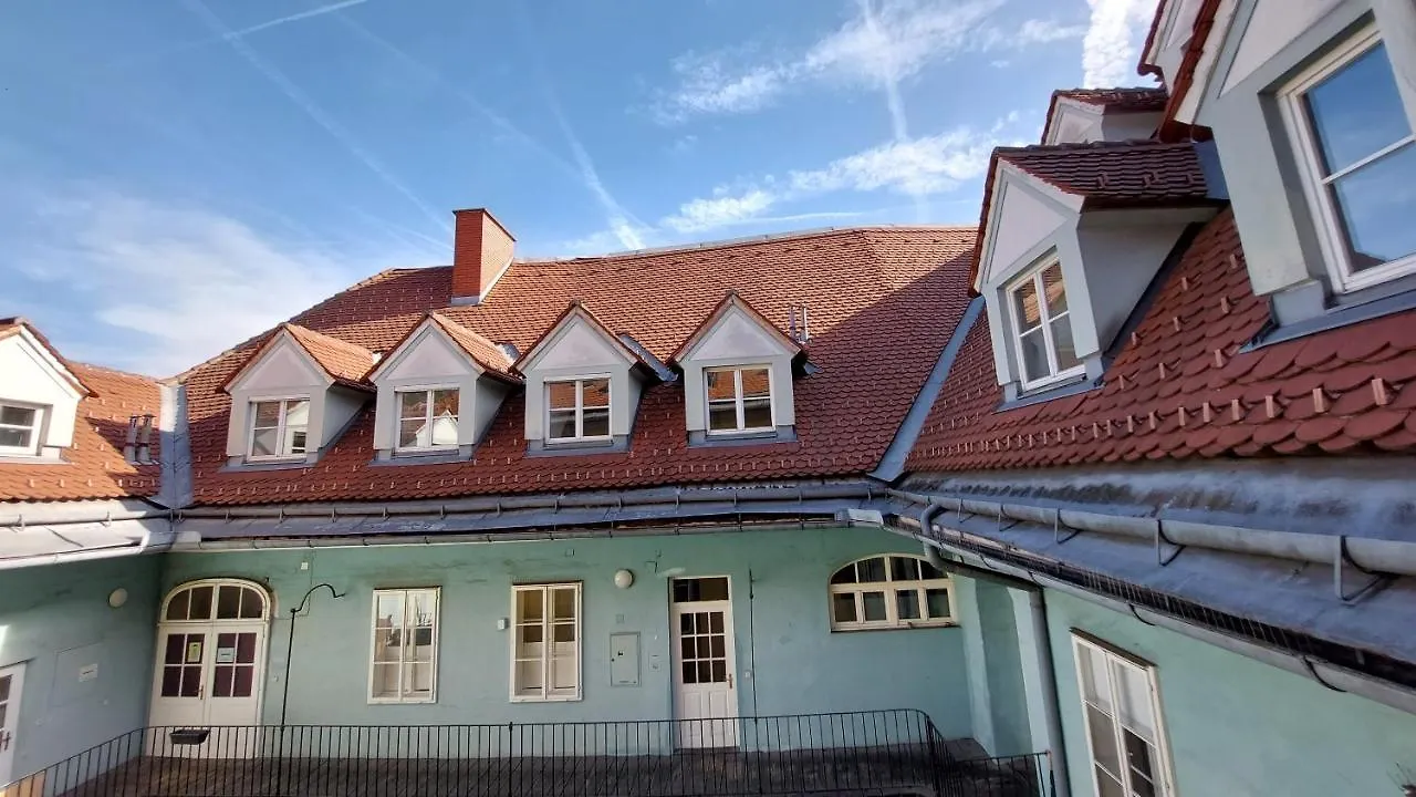 Homelystay Graz - Downtown App