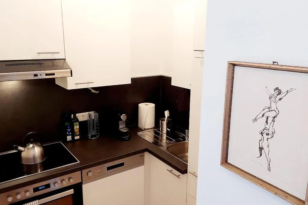 Homelystay Graz - Downtown App Апартаменты